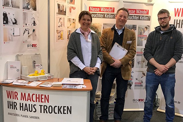 Heike Häusler, Stefan Häusler Oliver Flach auf der Immobilienmesse